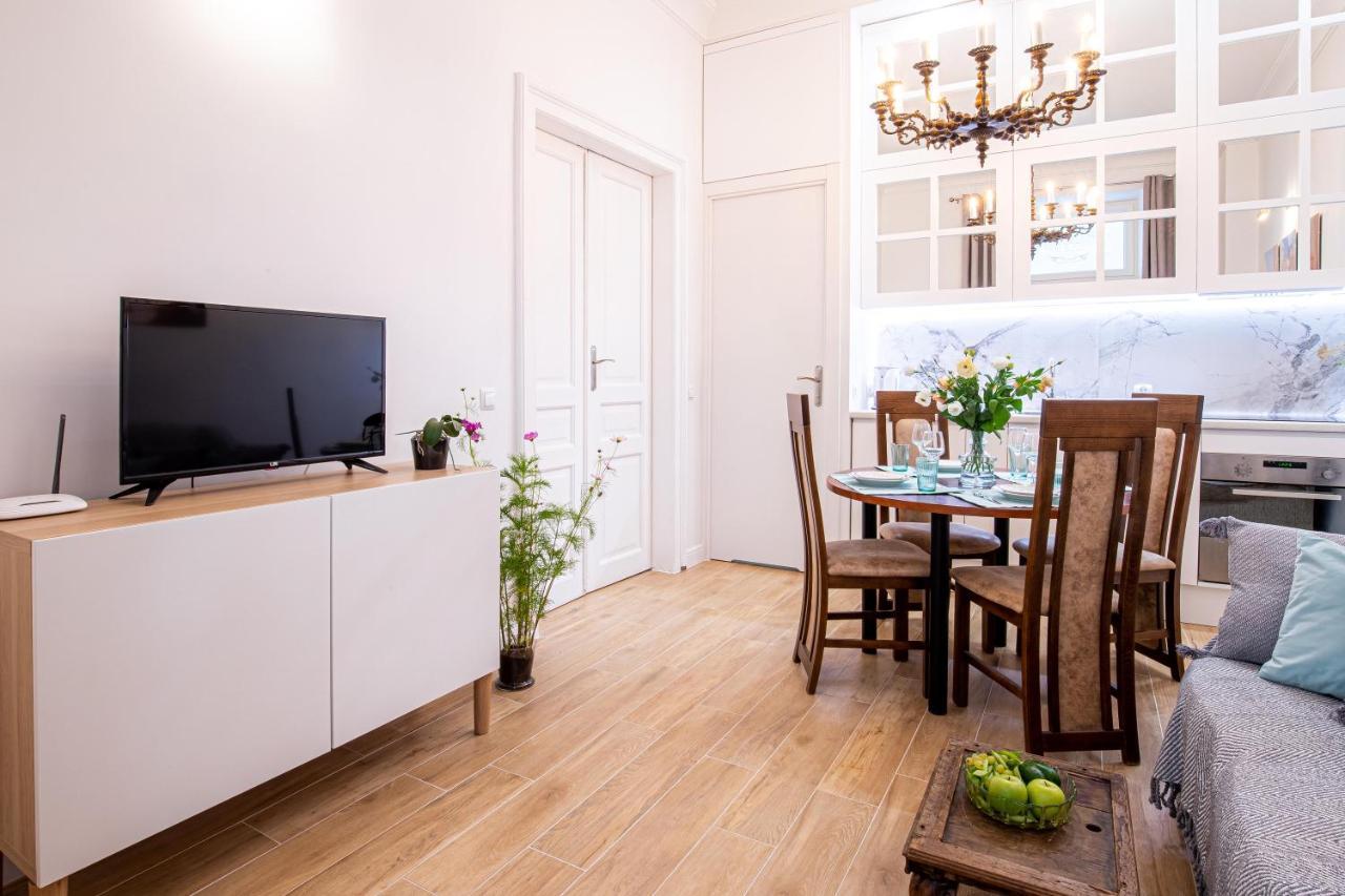 Apartament Ex Libris Krasków Εξωτερικό φωτογραφία